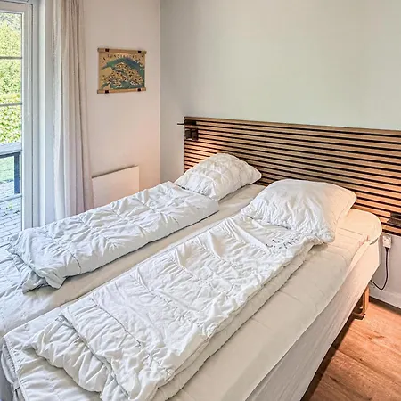 Pet Friendly In With Sauna Semesterbostad *