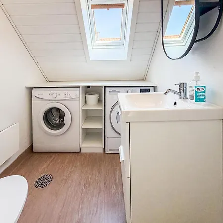 Pet Friendly In With Sauna Holiday home *